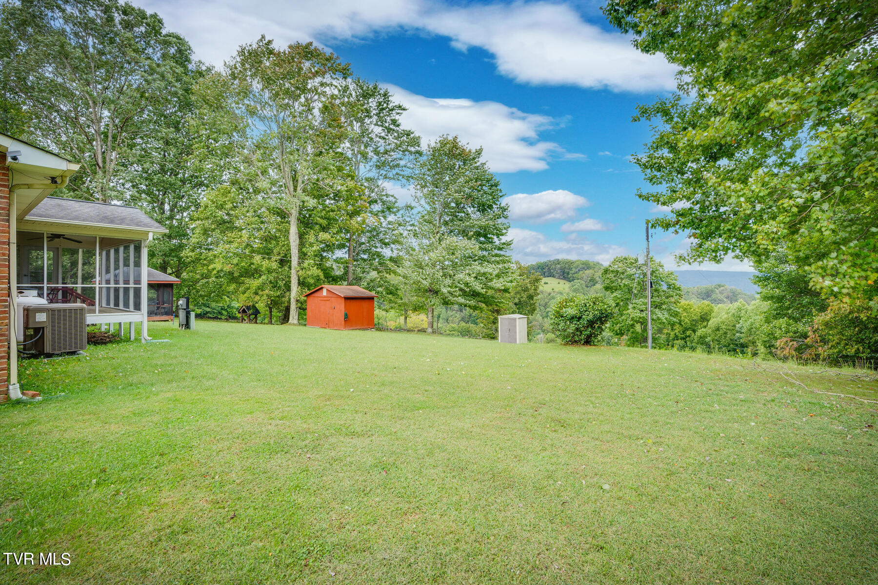 5596 Twin Springs Road Dungannon, VA 24245 - Photo 8 of 48 009