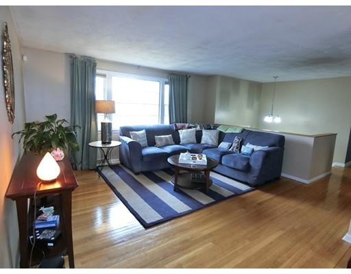 9 Burning Tree Road Natick, MA 01760 - Photo 4 of 30 Gallery Image 4