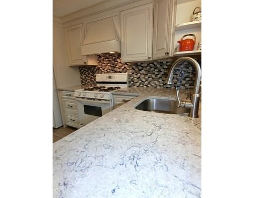 9 Burning Tree Road Natick, MA 01760 - Photo 8 of 30 Gallery Image 8