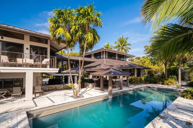 $24,950,000 | 820 San Pedro Avenue, Coral Gables, FL 33156