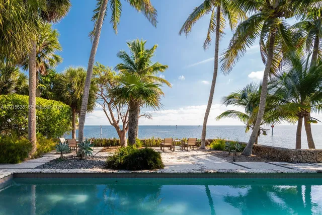 $24,950,000 | 820 San Pedro Avenue, Coral Gables, FL 33156