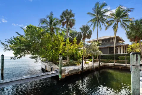$24,950,000 | 820 San Pedro Avenue, Coral Gables, FL 33156