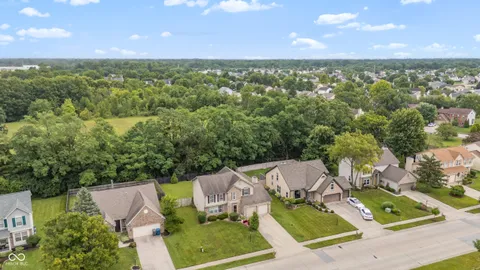$350,000 | 6865 Hollingsworth Drive, Indianapolis, IN 46268