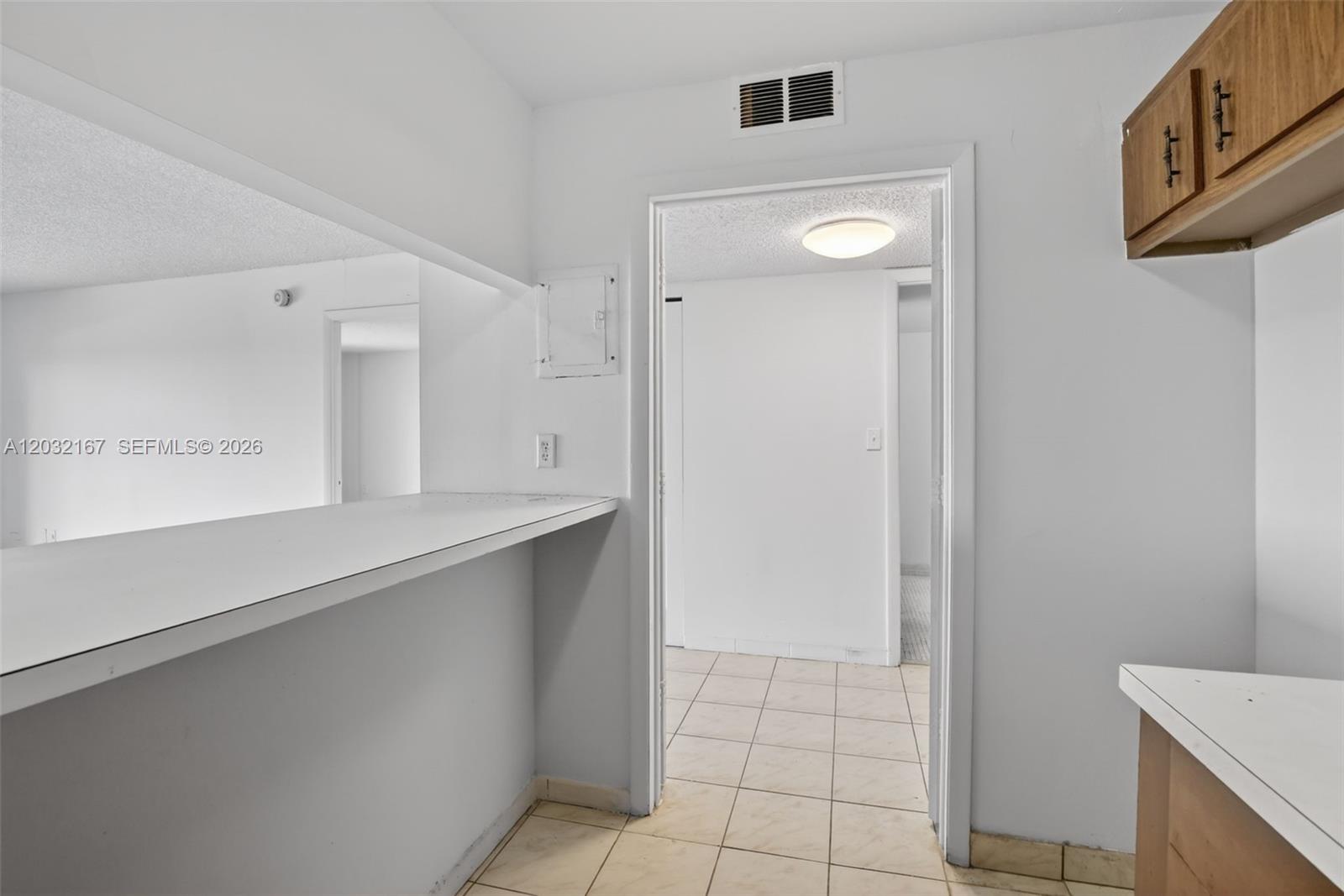 4174 Inverrary Drive, Unit 805 Lauderhill, FL 33319 - Photo 8 of 30