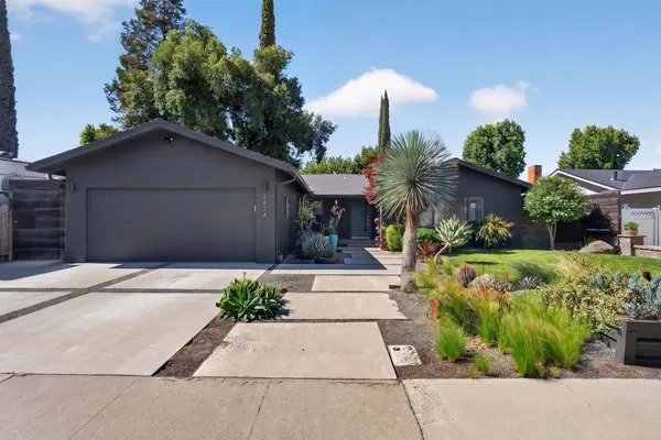 $519,900 | 2424 Killarney Way, Modesto, CA 95355