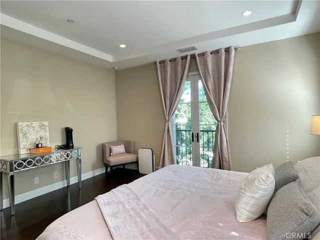 $6,000 | 56 Purple Jasmine, Irvine, CA 92620