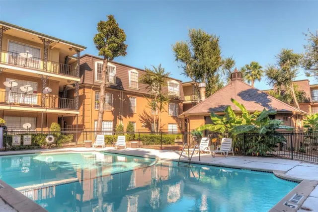 $799 | 9407 Westheimer Road, Unit 305, Houston, TX 77063