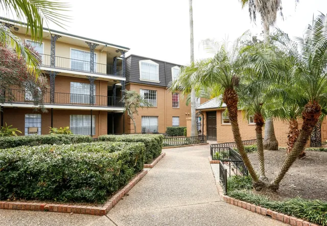 $799 | 9407 Westheimer Road, Unit 305, Houston, TX 77063