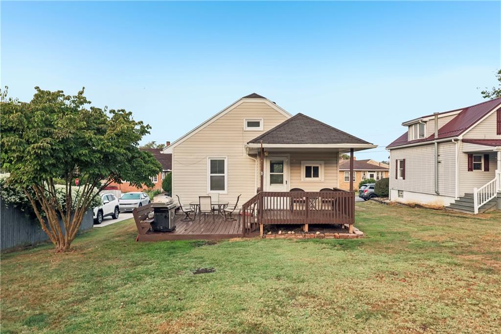 1370 Charlotte Avenue Rochester, PA 15074 - Photo 36 of 38