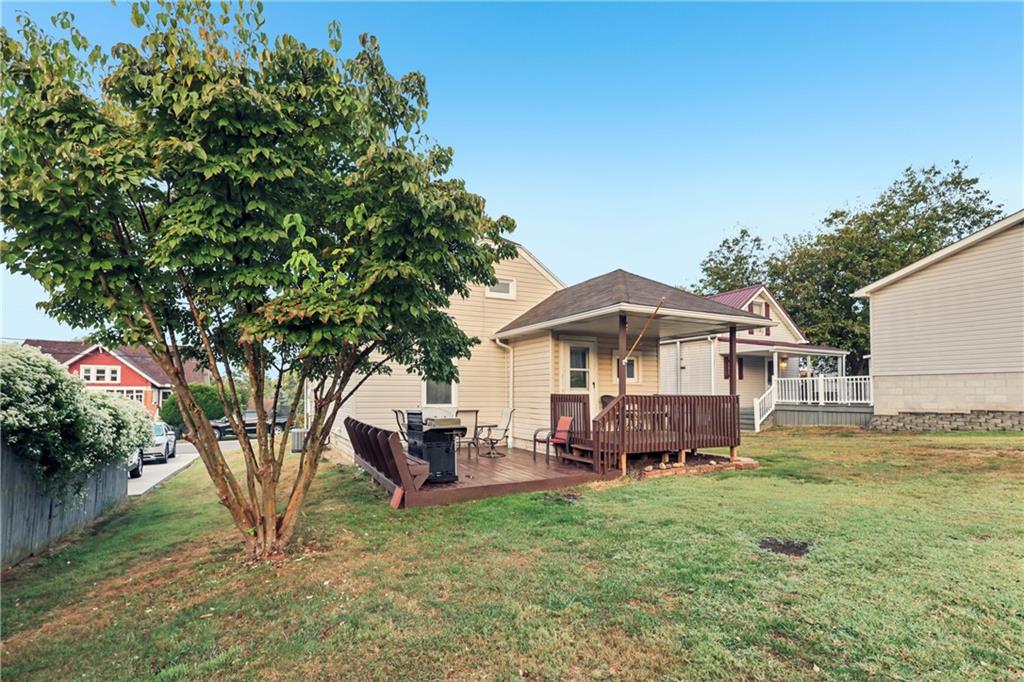 1370 Charlotte Avenue Rochester, PA 15074 - Photo 37 of 38