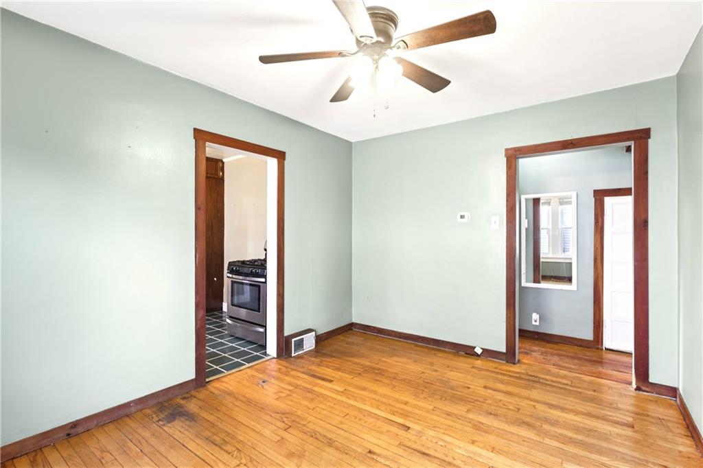 1370 Charlotte Avenue Rochester, PA 15074 - Photo 10 of 38