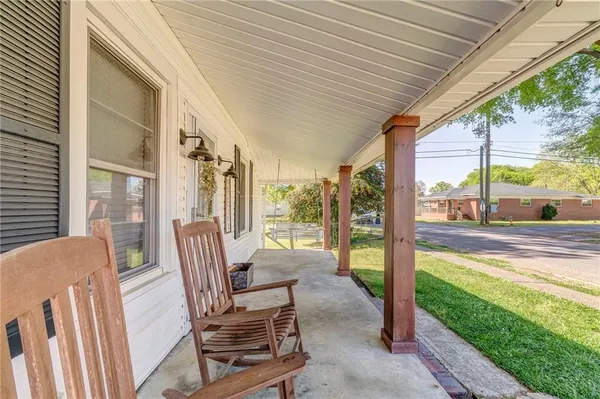 $200,000 | 33 Elm Street, Aragon, GA 30104