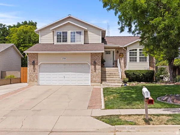 $500,000 | 2788 West 4400th Street South, Roy, UT 84067