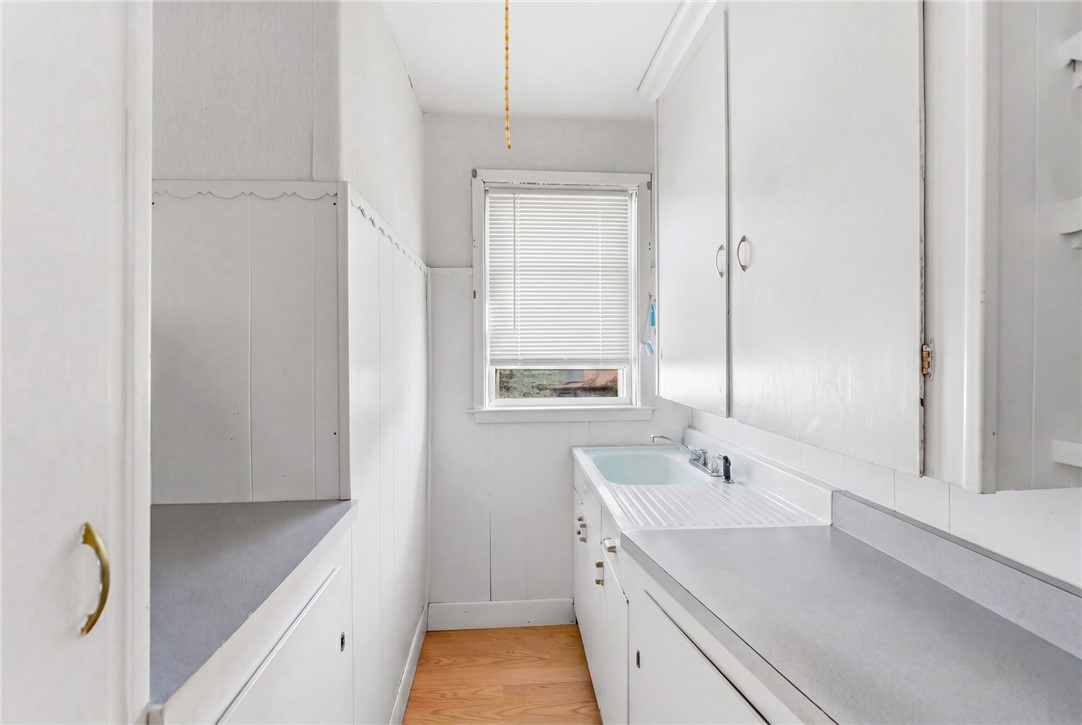 10 Molter Street Cranston, RI 02910 - Photo 14 of 41