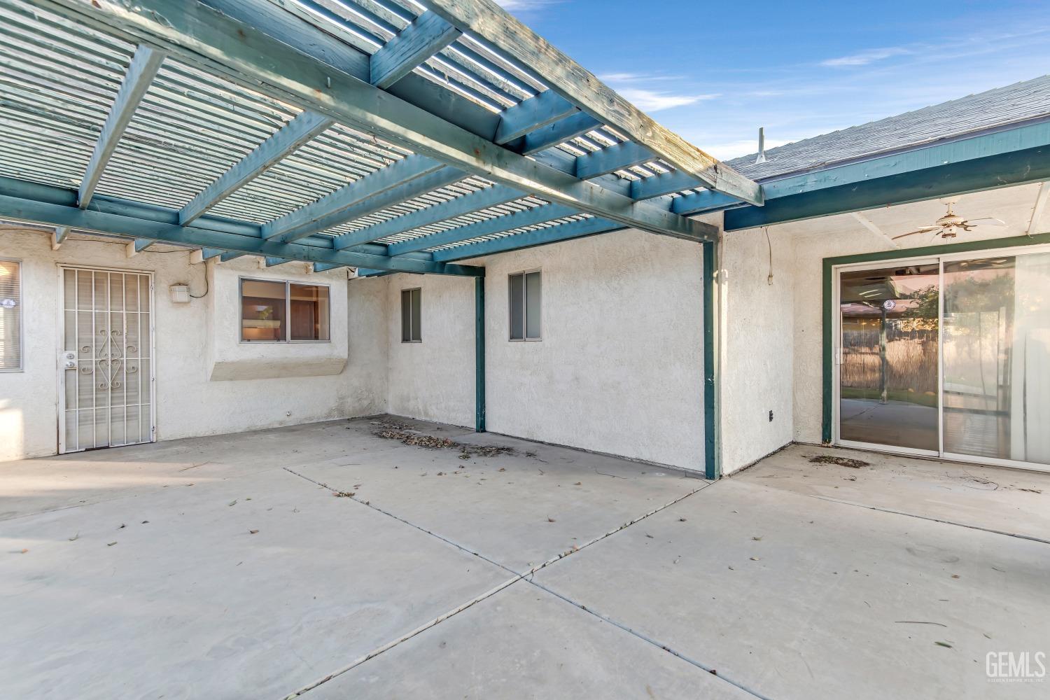 Undisclosed Address Bakersfield, CA 93313 - Photo 30 of 33