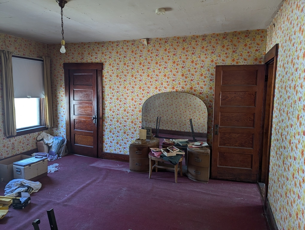 405 High Street Webster, MA 01570 - Photo 26 of 42 Gallery Image 26