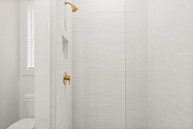 $2,400 | 1274 Longreen Terrace Northwest, Unit 8, Atlanta, GA 30318