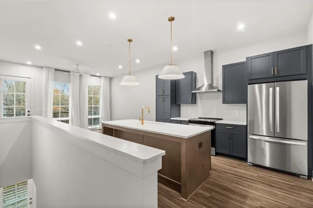 $2,400 | 1274 Longreen Terrace Northwest, Unit 8, Atlanta, GA 30318