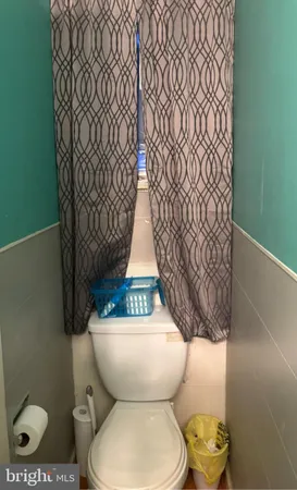 $1,200 | 123 West Railroad Street, Nesquehoning, PA 18240