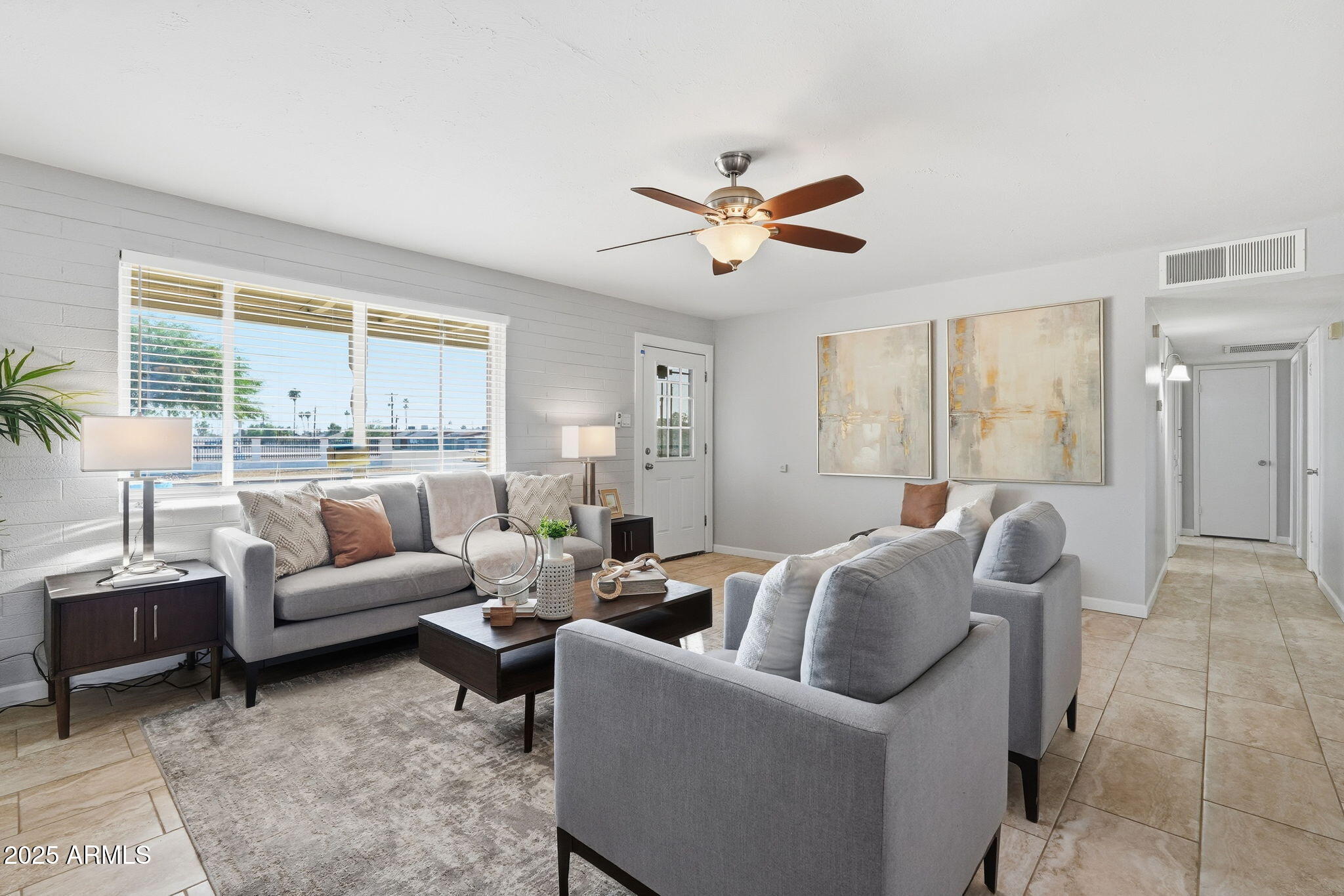 5136 West Osborn Road Phoenix, AZ 85031 - Photo 11 of 39 7-web-or-mls-007_ListerPros