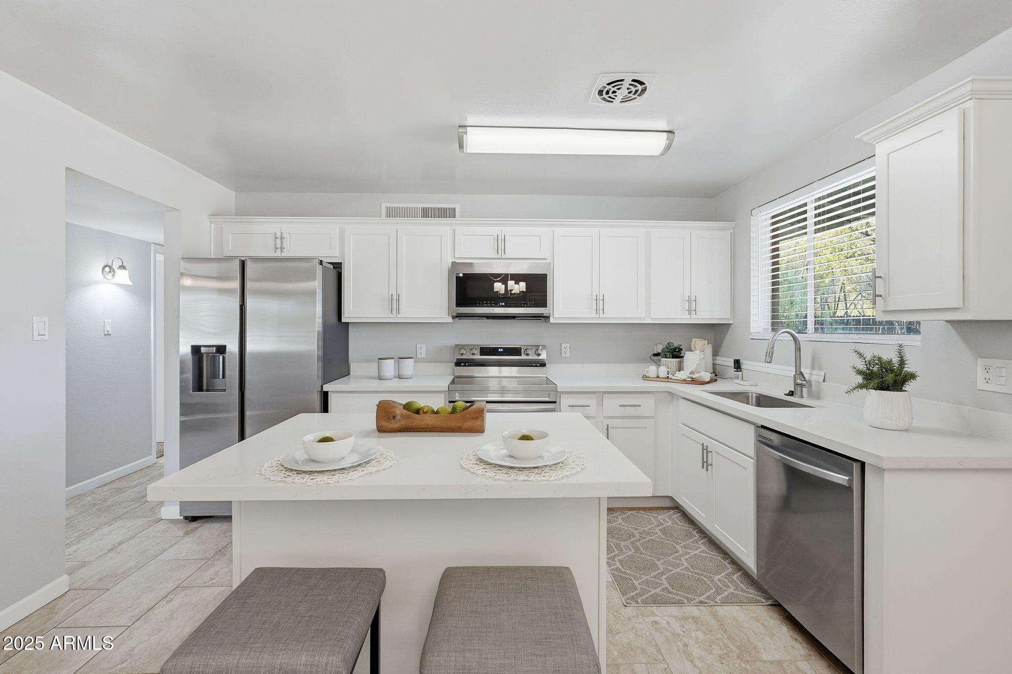 5136 West Osborn Road Phoenix, AZ 85031 - Photo 15 of 39 14-web-or-mls-014_ListerPros