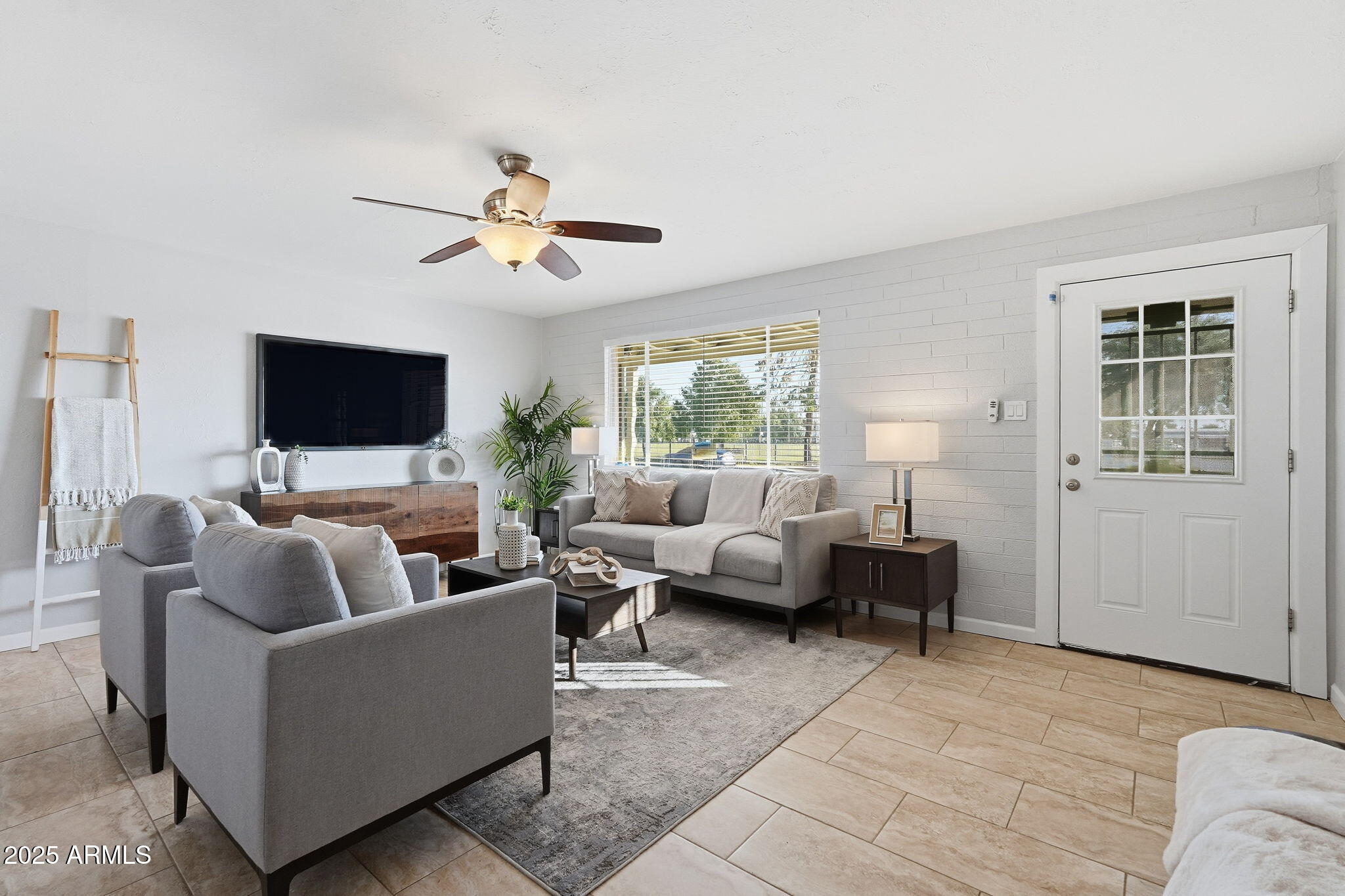 5136 West Osborn Road Phoenix, AZ 85031 - Photo 2 of 39 5-web-or-mls-005_ListerPros