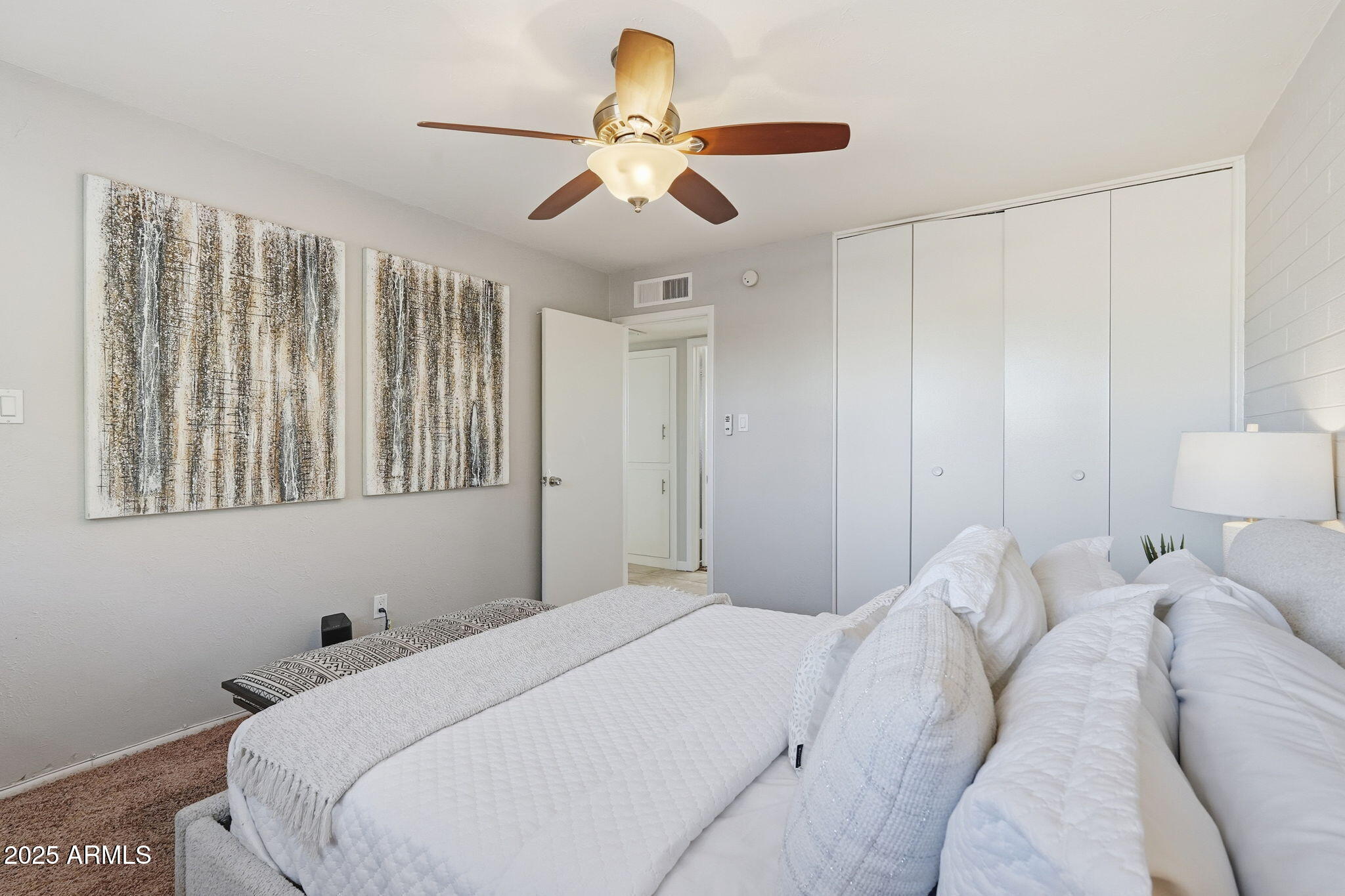 5136 West Osborn Road Phoenix, AZ 85031 - Photo 31 of 39 35-web-or-mls-035_ListerPros