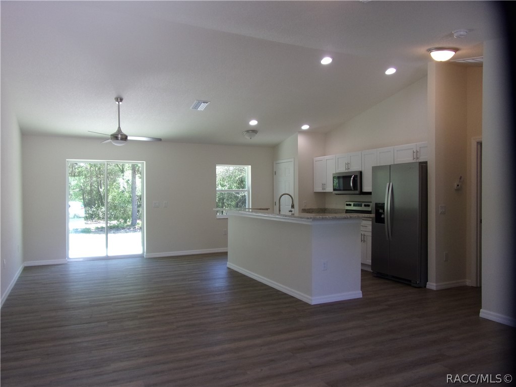 916 Independence Highway Inverness, FL 34453 - Photo 6 of 27