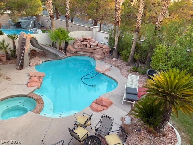 302 Doe Run Circle Henderson, NV 89012 - Photo 4 of 13