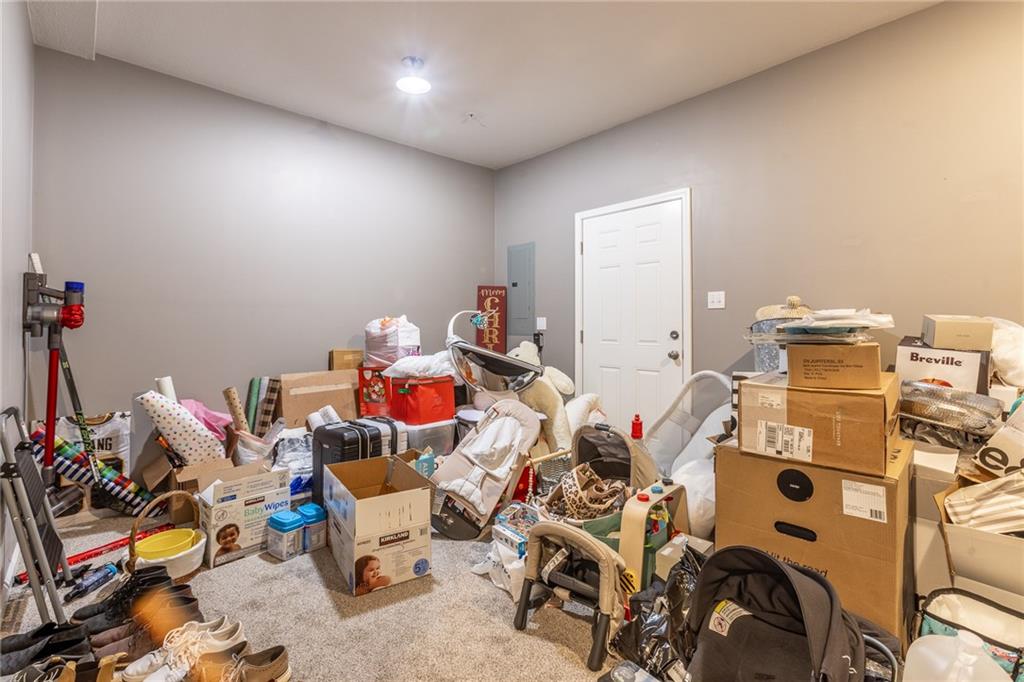 44 Truman Circle McKees Rocks, PA 15136 - Photo 31 of 36 a room with furniture