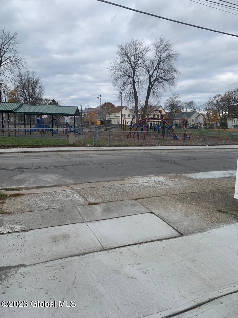 351 Schenectady Street Schenectady, NY 12307 - Photo 3 of 11 pic 2