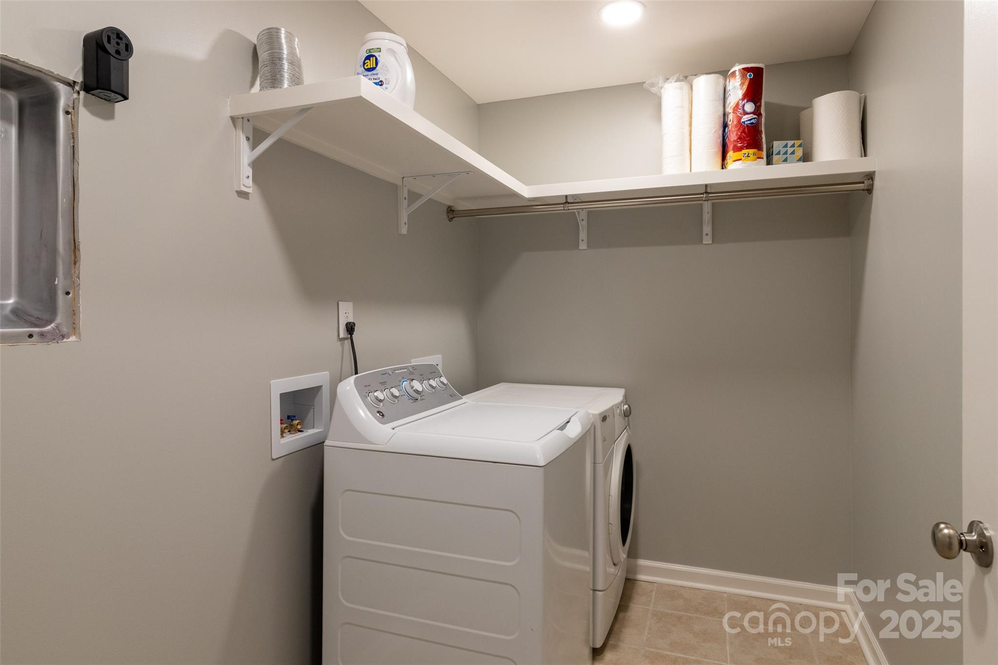 136 Dars Lane Tuckasegee, NC 28783 - Photo 35 of 39 a utility room with dryer and washer