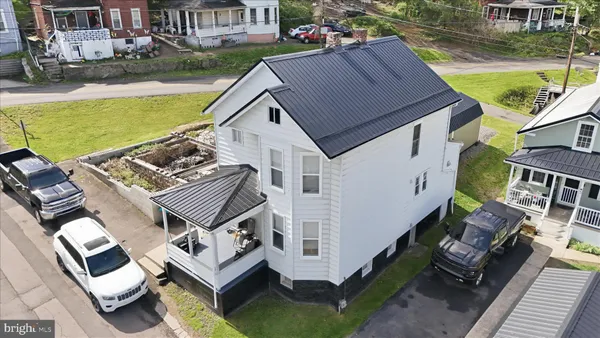 $142,000 | 21 Wabash Street, Ridgeley, WV 26753