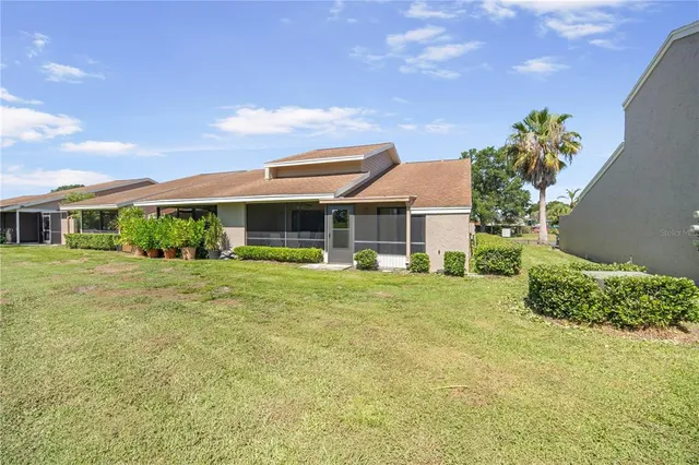 $1,769 | 5225 Imperial Lakes Boulevard, Unit 44, Mulberry, FL 33860