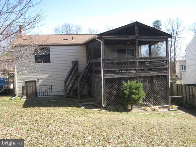 9367 Northgate Road Laurel, MD 20723 - Photo 3 of 3 Deck