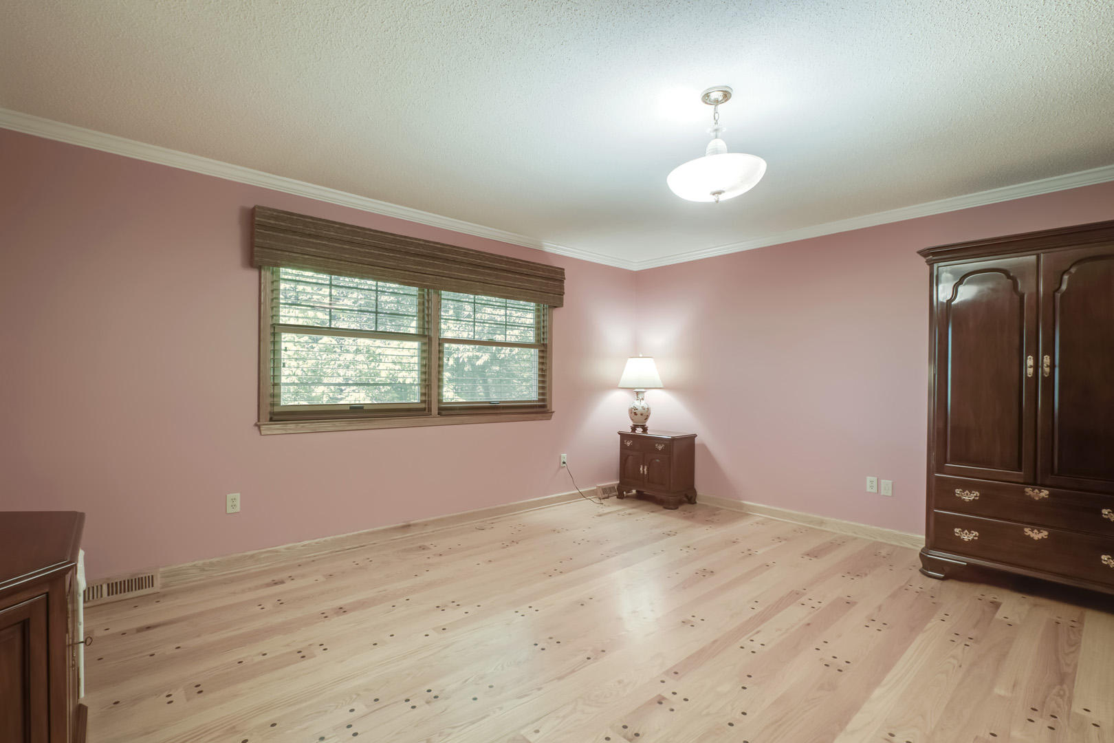 140 Newell Lane Oak Ridge, TN 37830 - Photo 22 of 40 22_NewellLane_140_Bedroom2_01