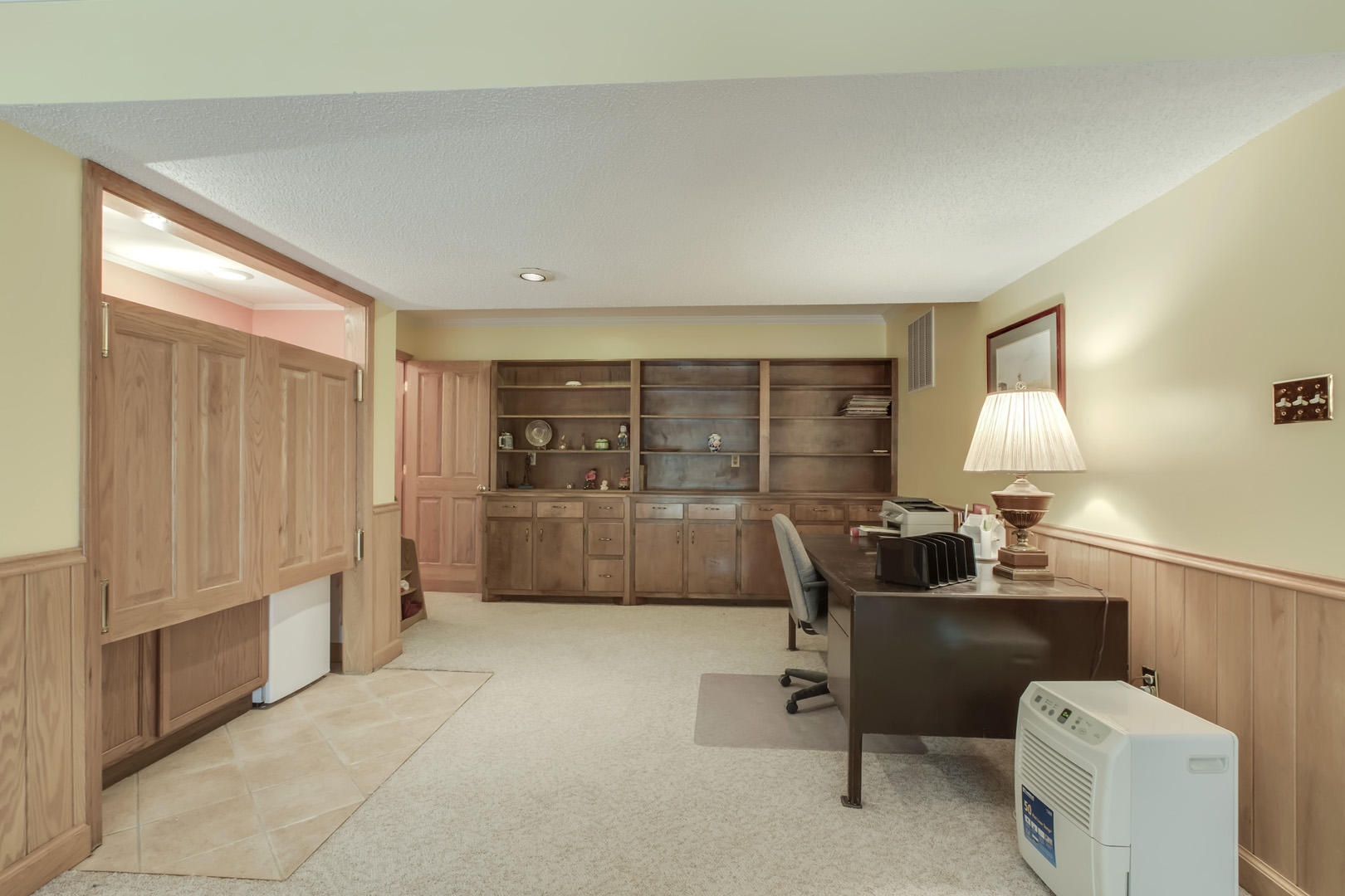 140 Newell Lane Oak Ridge, TN 37830 - Photo 29 of 40 29_NewellLane_140_WetBar-Office01