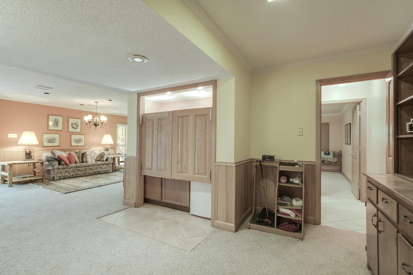 140 Newell Lane Oak Ridge, TN 37830 - Photo 30 of 40 30_NewellLane_140_WetBar-Office02