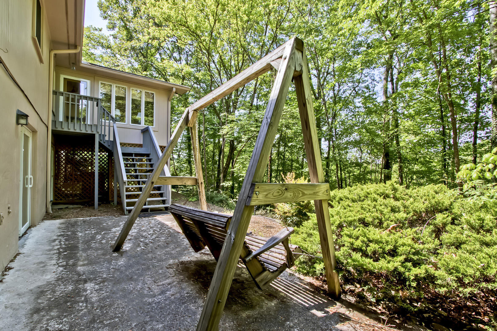 140 Newell Lane Oak Ridge, TN 37830 - Photo 38 of 40 38_NewellLane_140_Patio02