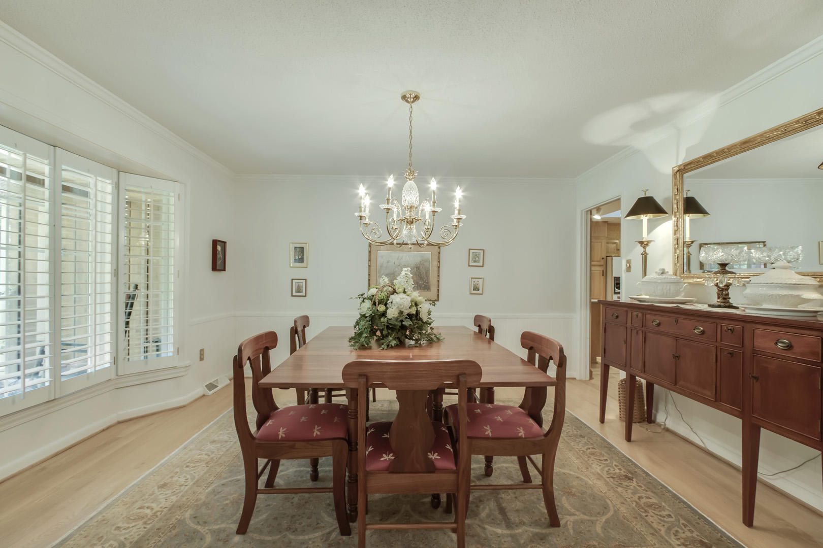 140 Newell Lane Oak Ridge, TN 37830 - Photo 6 of 40 06_NewellLane_140_Dining01