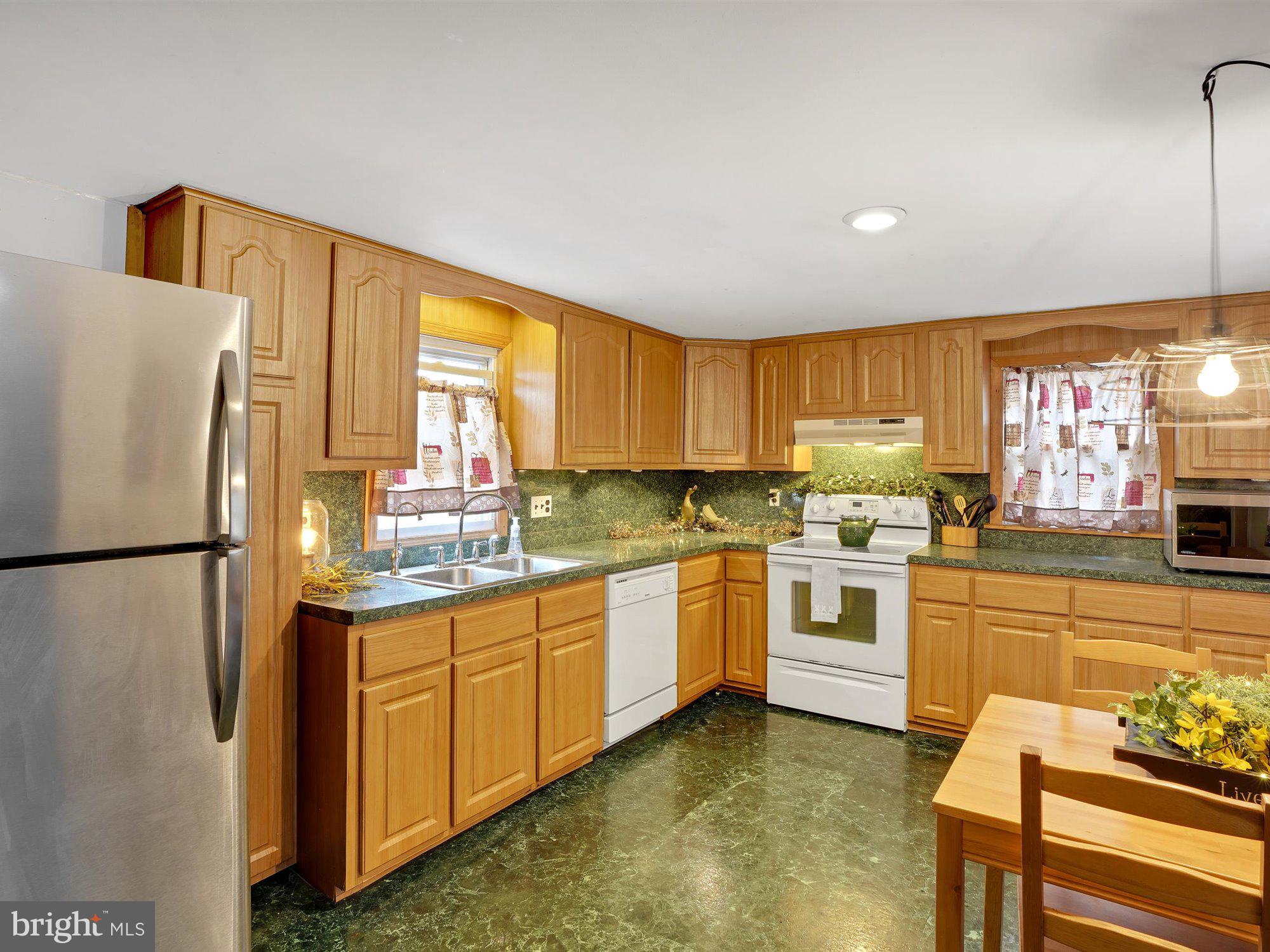 477 Camargo Road Quarryville, PA 17566 - Photo 12 of 23 Gallery Image 12