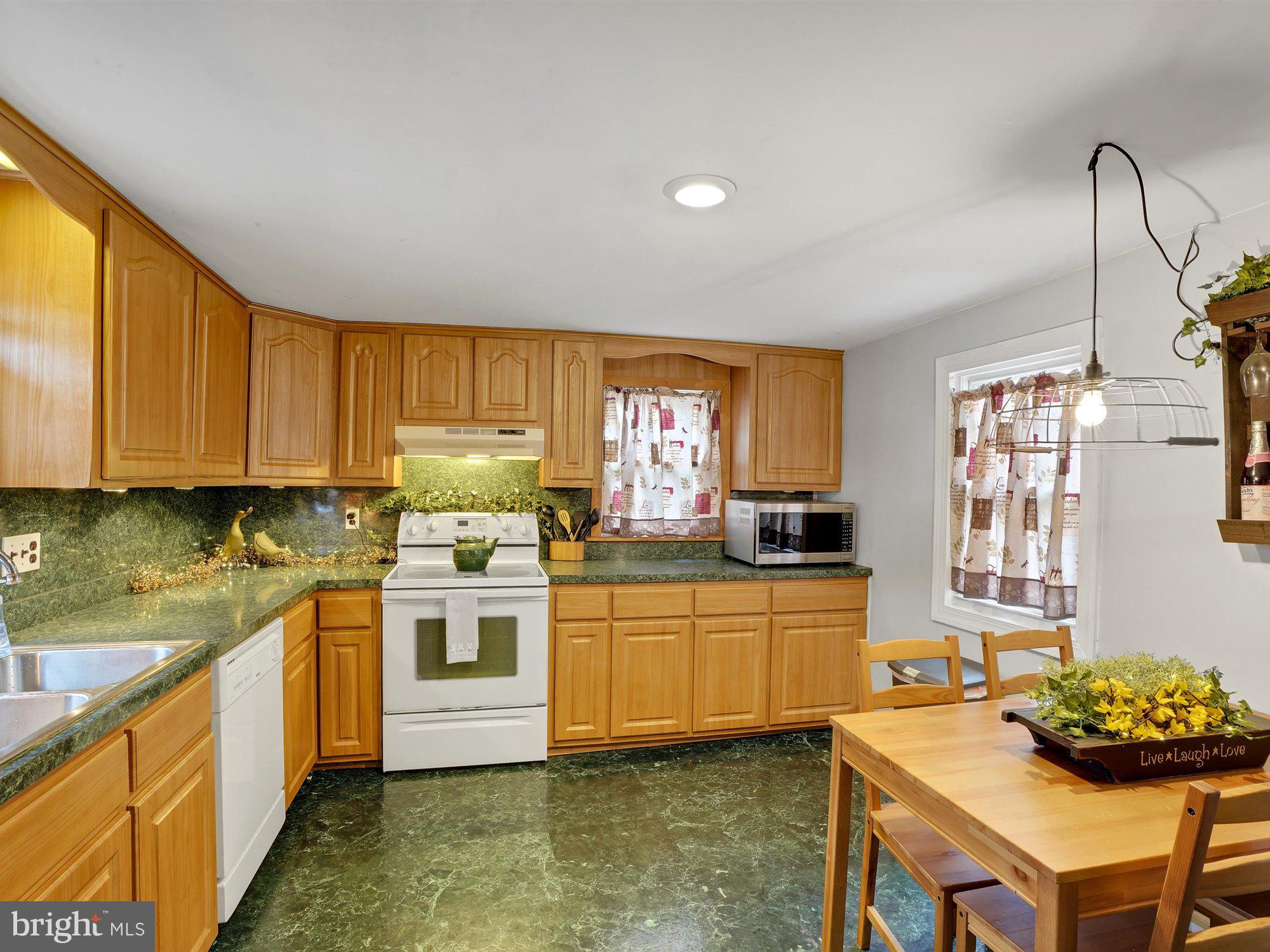 477 Camargo Road Quarryville, PA 17566 - Photo 13 of 23 Gallery Image 13