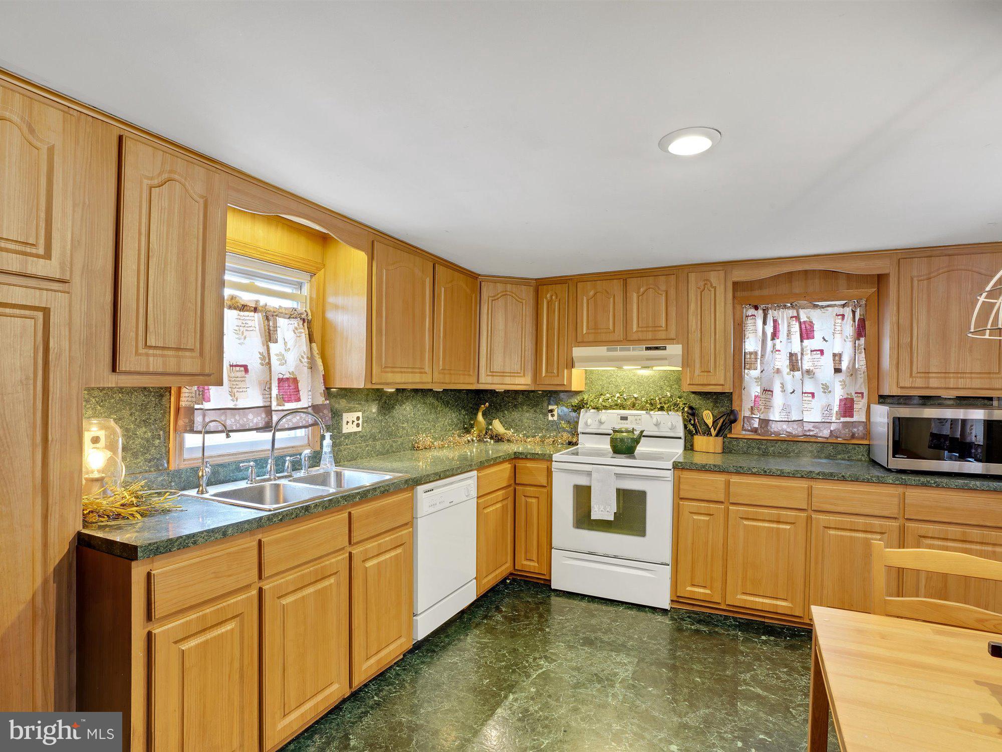 477 Camargo Road Quarryville, PA 17566 - Photo 14 of 23 Gallery Image 14