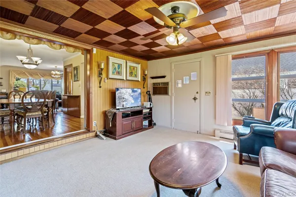 $789,000 | 1500 Wagner Street, Wantagh, NY 11793