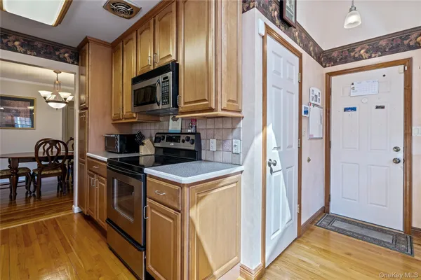 $789,000 | 1500 Wagner Street, Wantagh, NY 11793