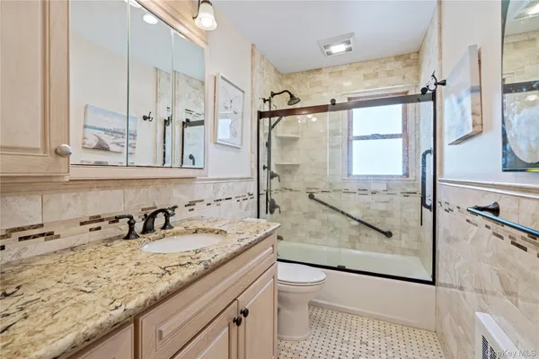 $789,000 | 1500 Wagner Street, Wantagh, NY 11793