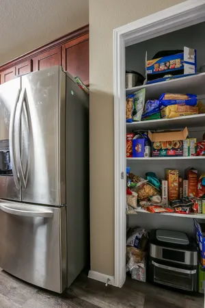 $2,200 | 910 West 25th Street, Unit 408, Austin, TX 78705