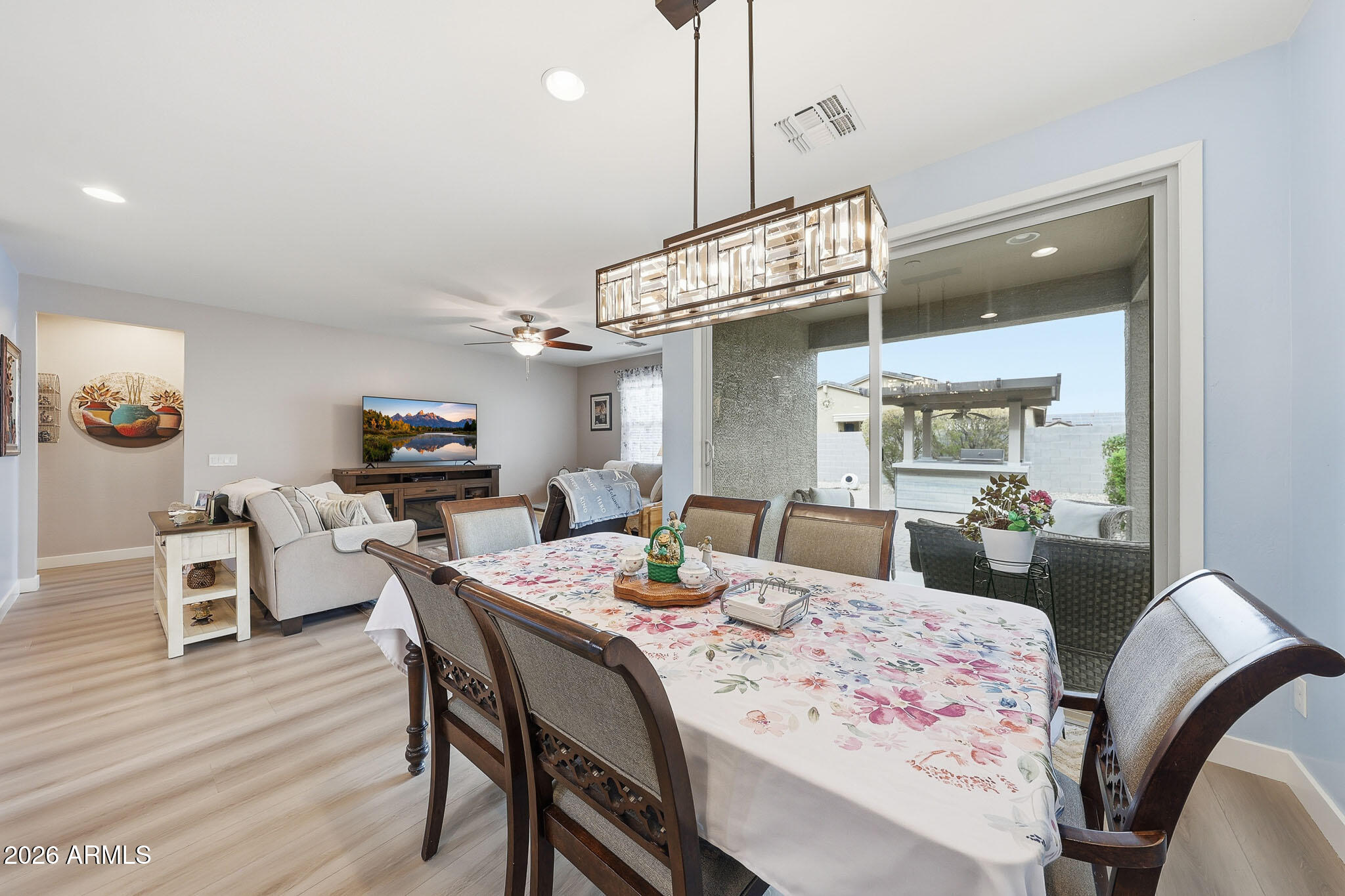 18820 West Shangri La Road Surprise, AZ 85388 - Photo 20 of 37 B (19)