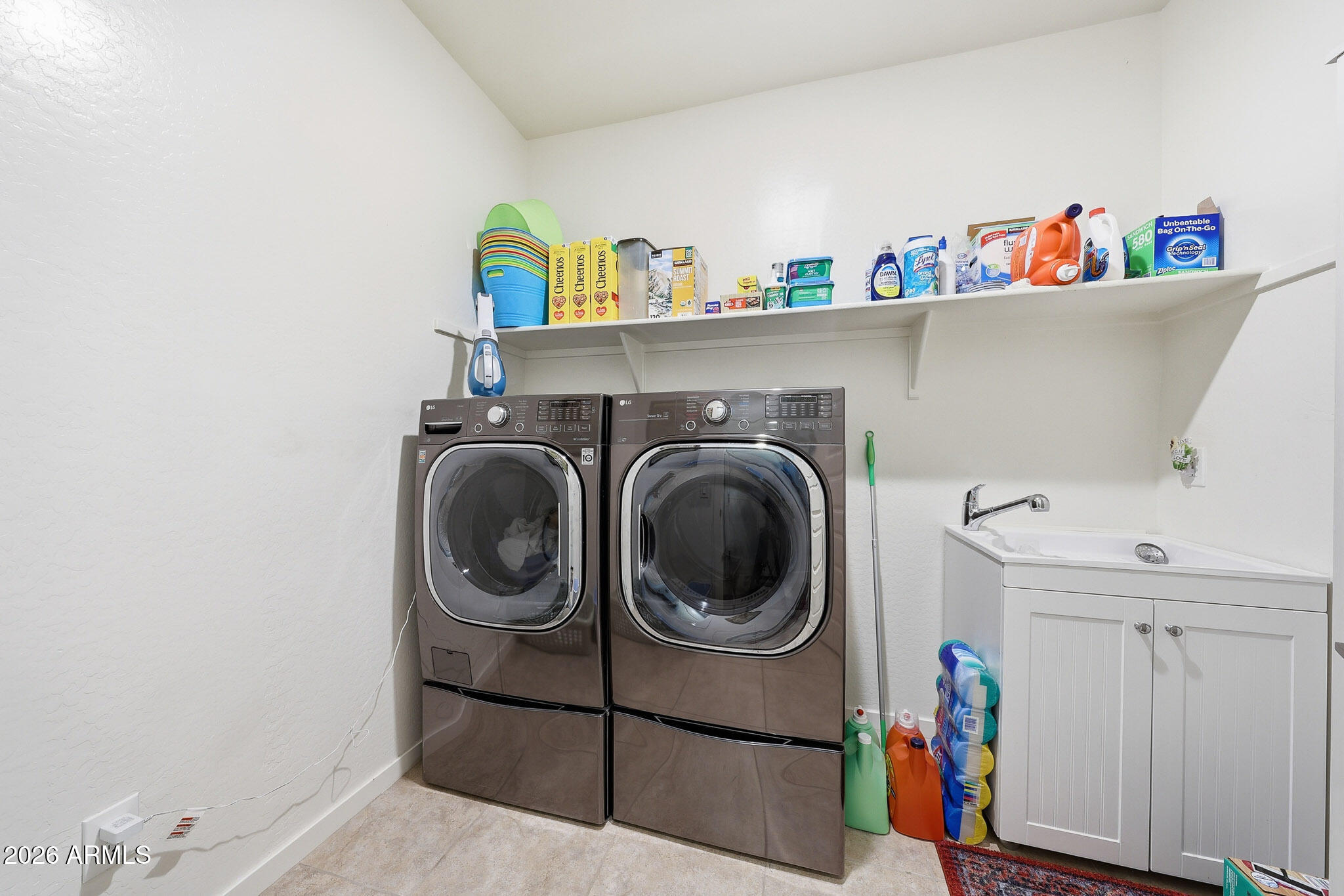 18820 West Shangri La Road Surprise, AZ 85388 - Photo 10 of 37 B (9)