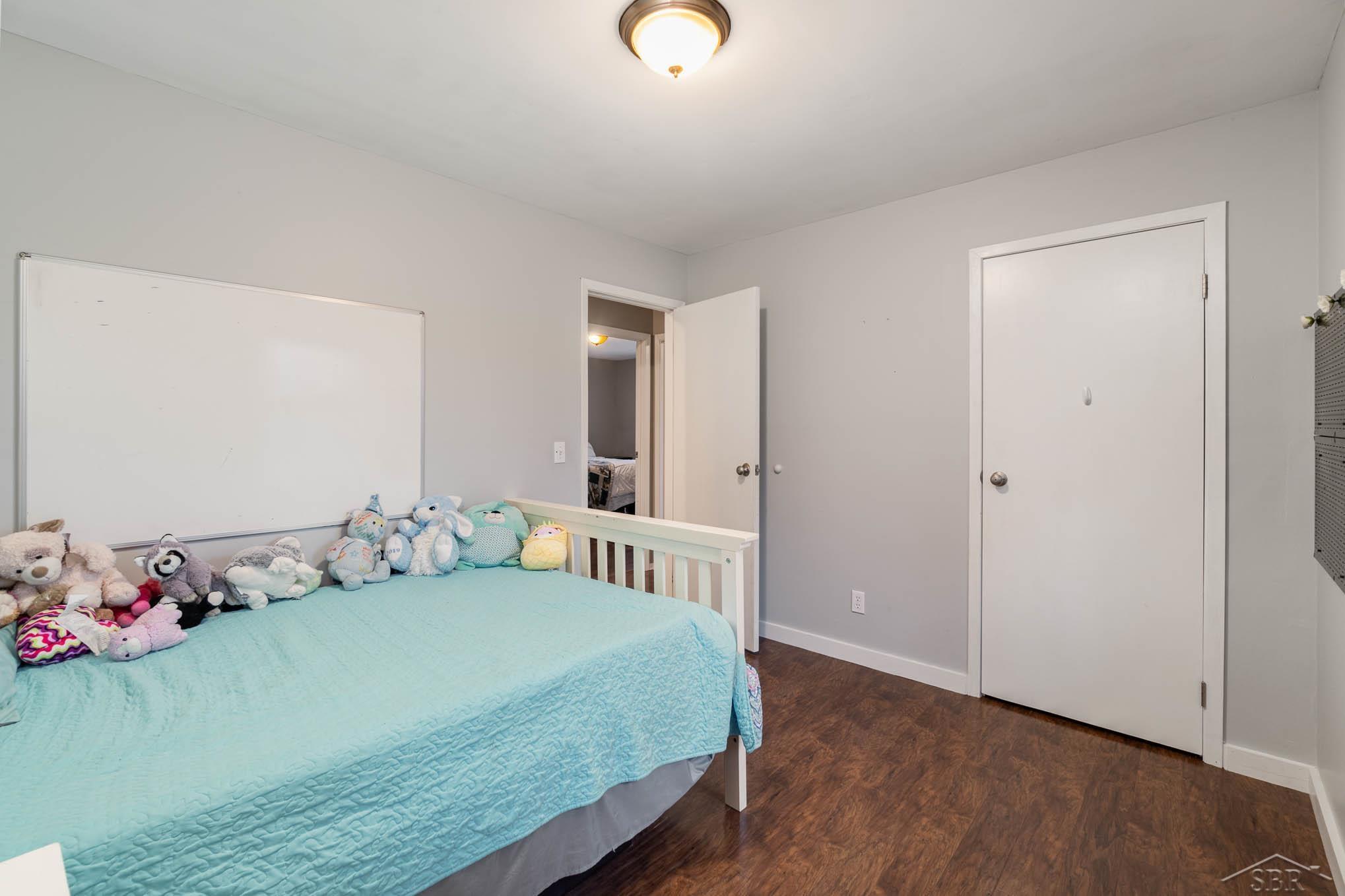 5251 West Dale Road Beaverton, MI 48612 - Photo 10 of 33 50097340-9.JPG